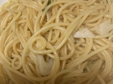 レンコンとねぎのバター醤油パスタ
